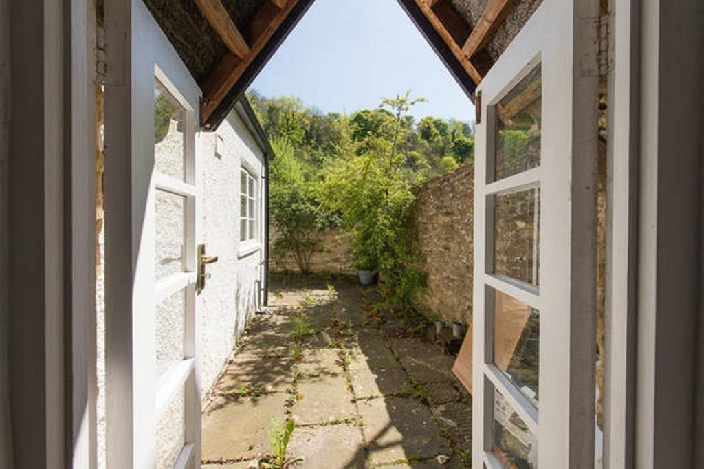 Hôtel The Old Court House à Castle Combe Extérieur photo